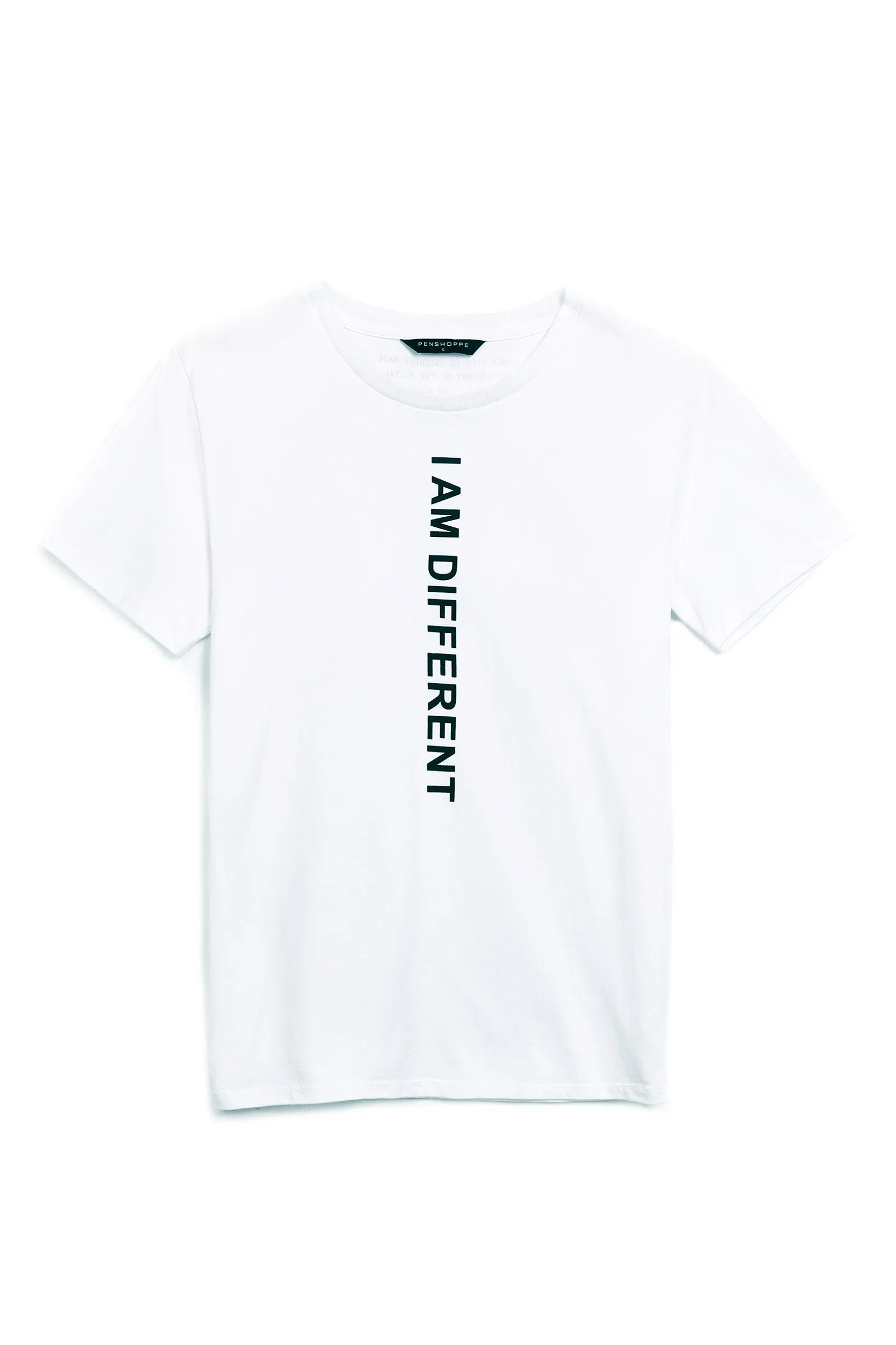 I AM DIFFERENT - Men's Relaxed Fit Tee